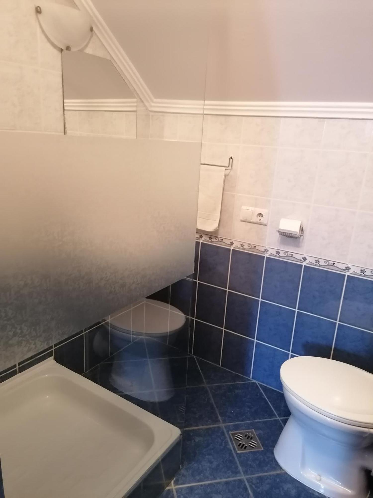 Iglodi Panzio Hotell Kunszentmárton Exteriör bild