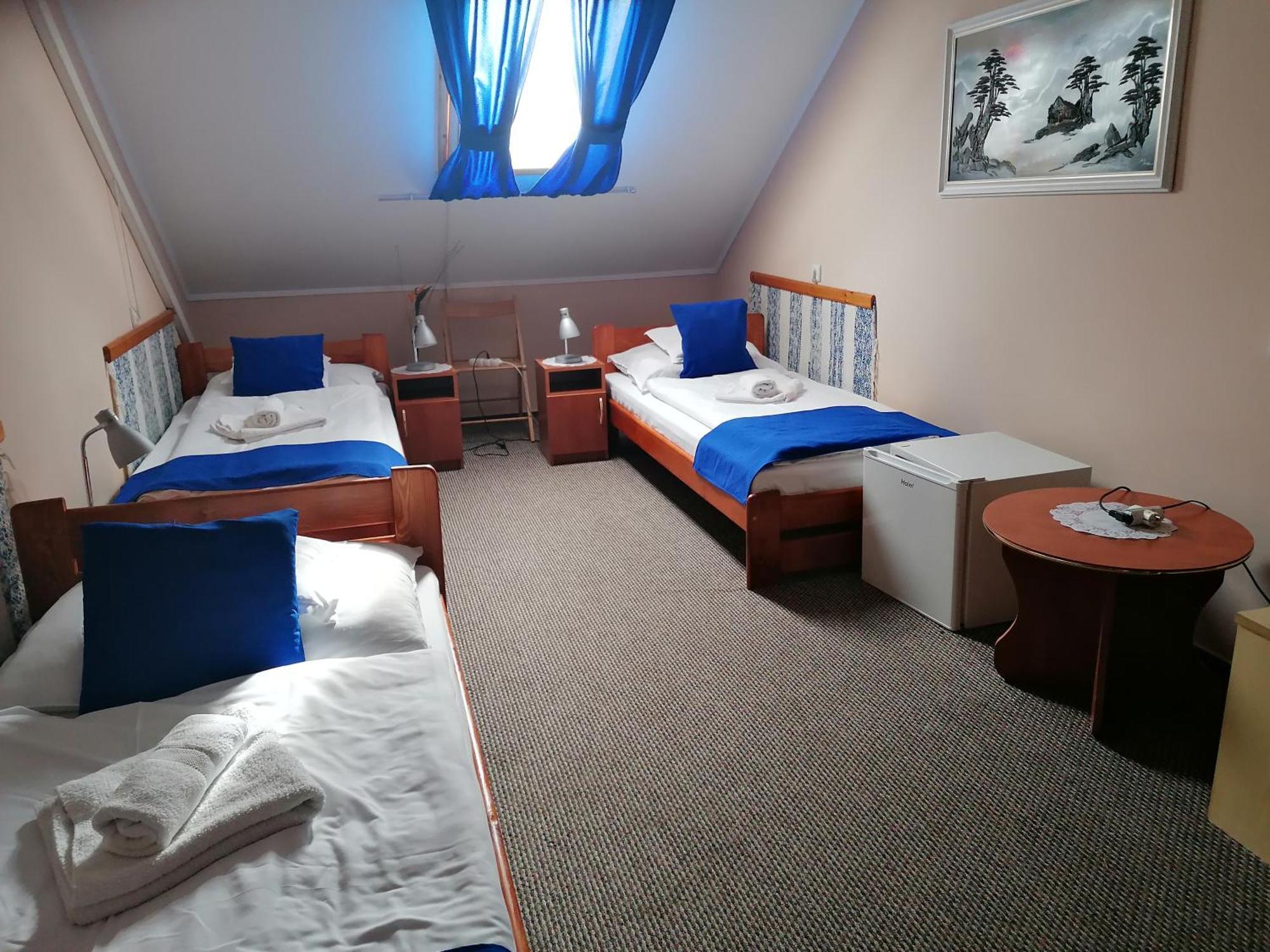 Iglodi Panzio Hotell Kunszentmárton Exteriör bild